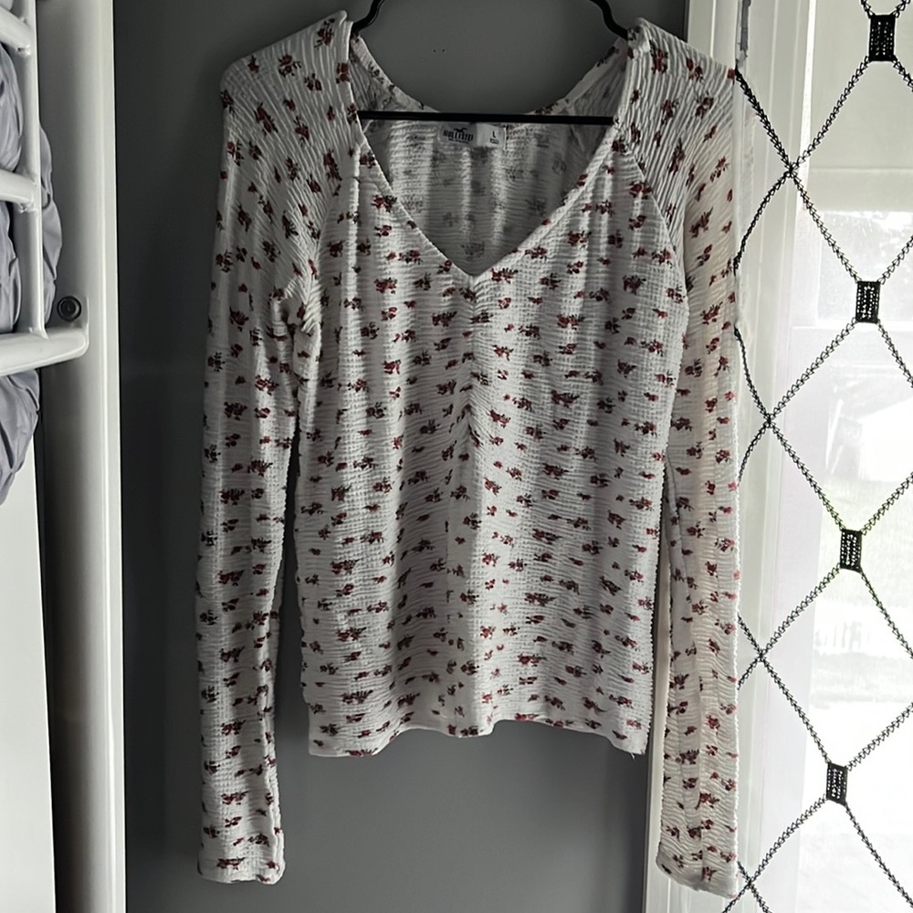 Hollister Long Sleeve Shirt